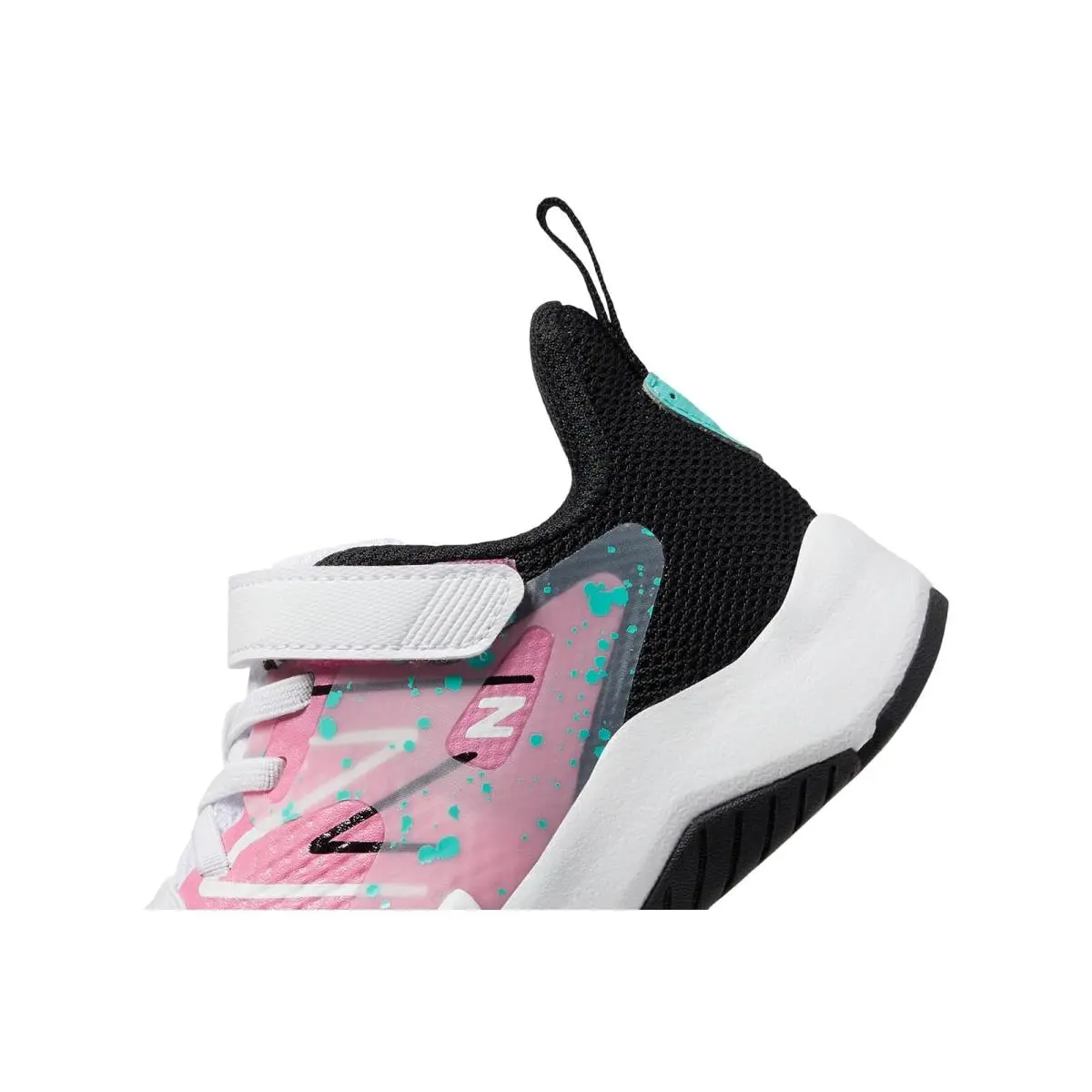 New Balance shoes - White/Real Pink 9