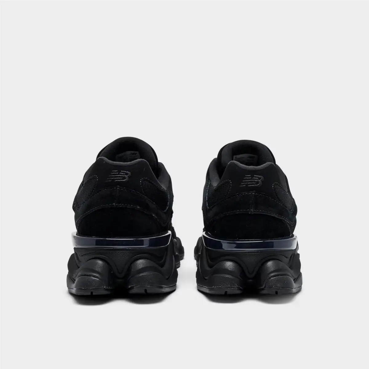 New Balance shoes - U9060BPM 001 - Black/Black/Black 2