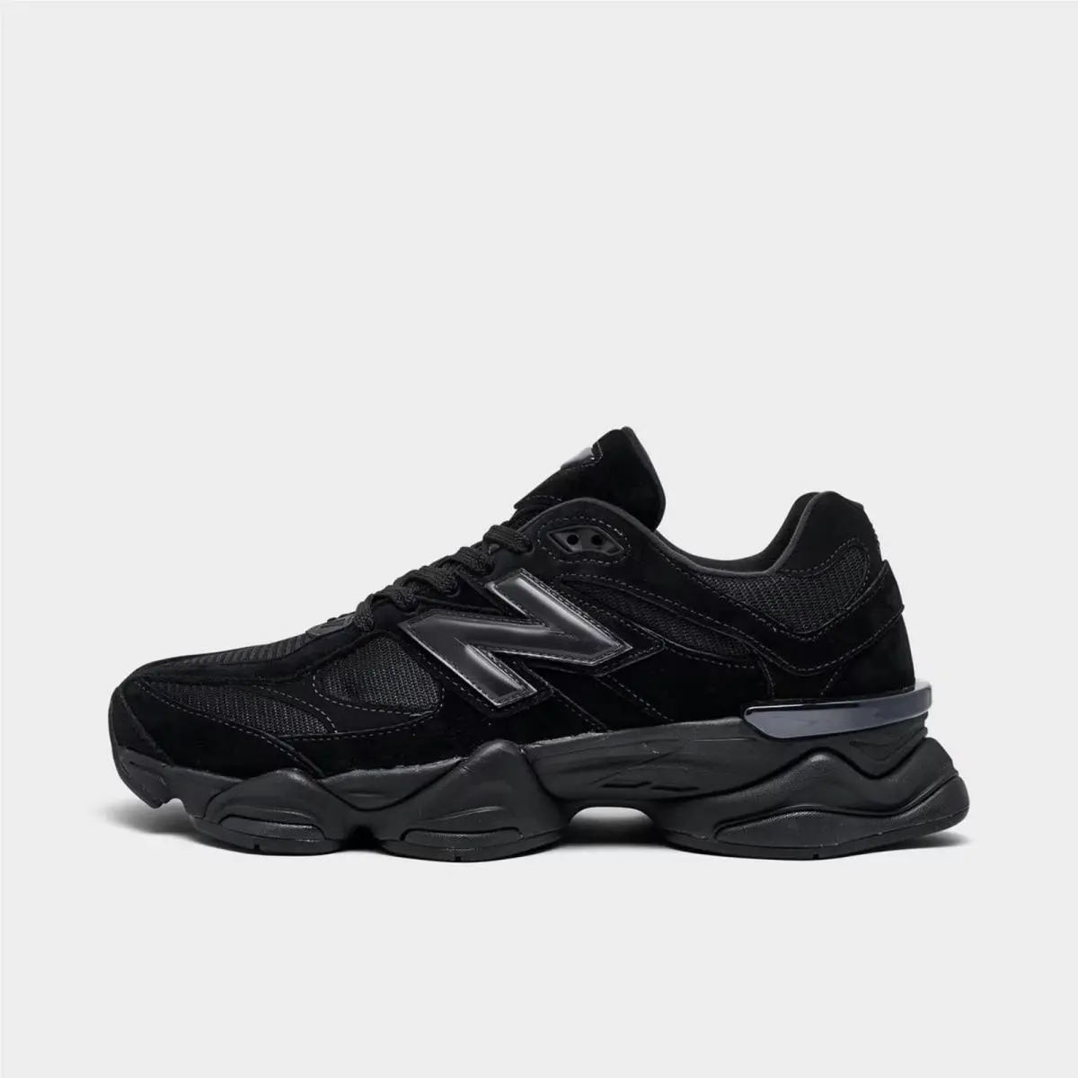 New Balance shoes - U9060BPM 001 - Black/Black/Black 3