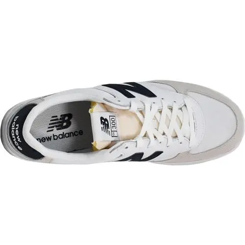 New Balance shoes - New Balance 300 - White 9
