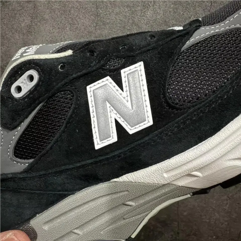 New Balance shoes - New Balance 993 - Black 7