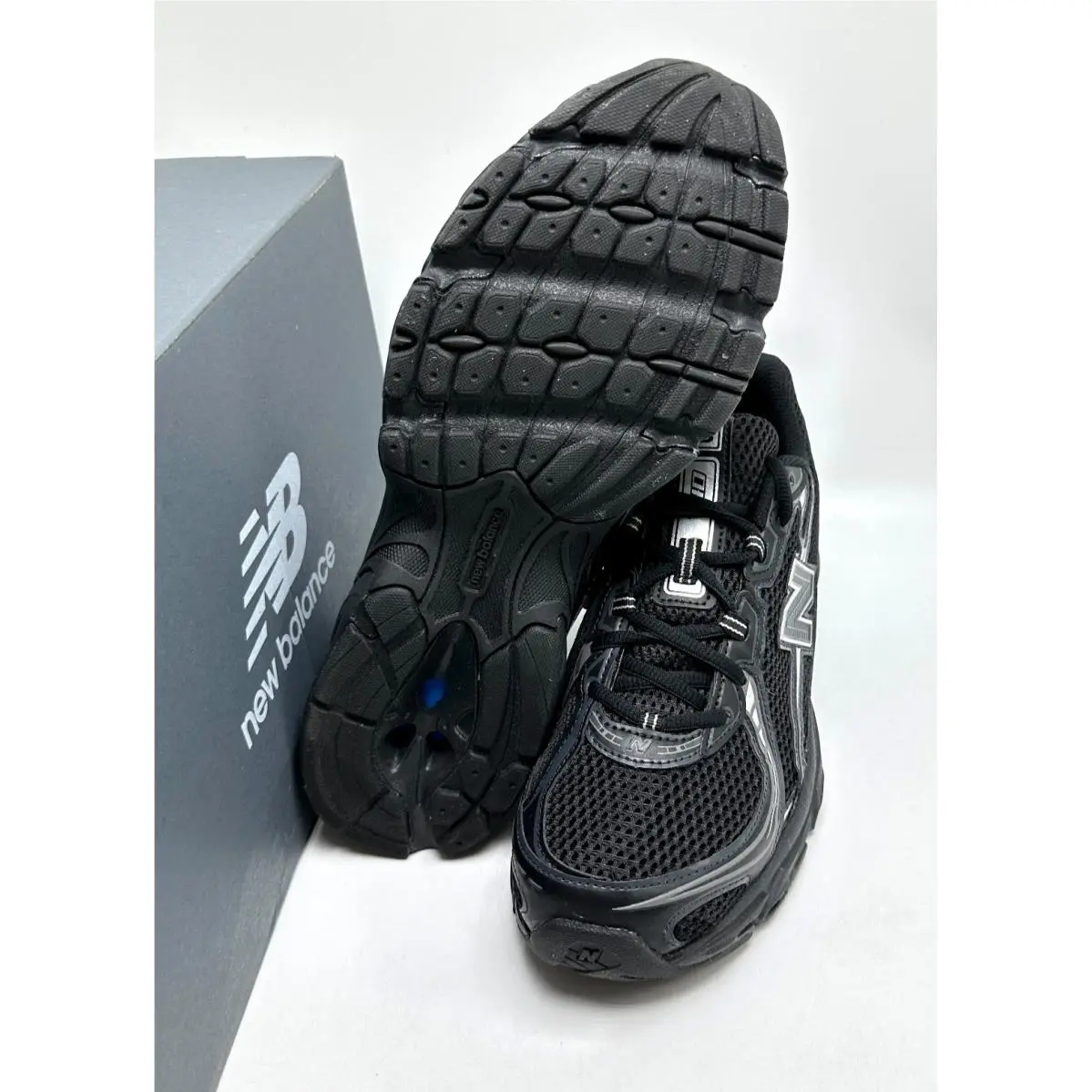 New Balance shoes - New Balance 740 - U740BM2 - Black/Grey/Silver 12