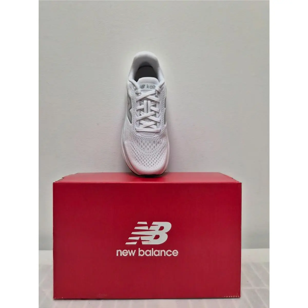 New Balance shoes - NEW BALANCE FRESH FOAM X KAIHA ROAD v2 - WKAIR3EV - White 0