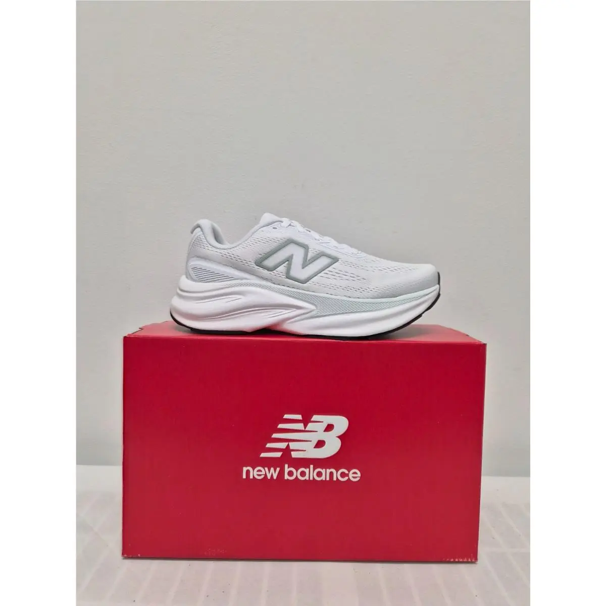 New Balance shoes - NEW BALANCE FRESH FOAM X KAIHA ROAD v2 - WKAIR3EV - White 8
