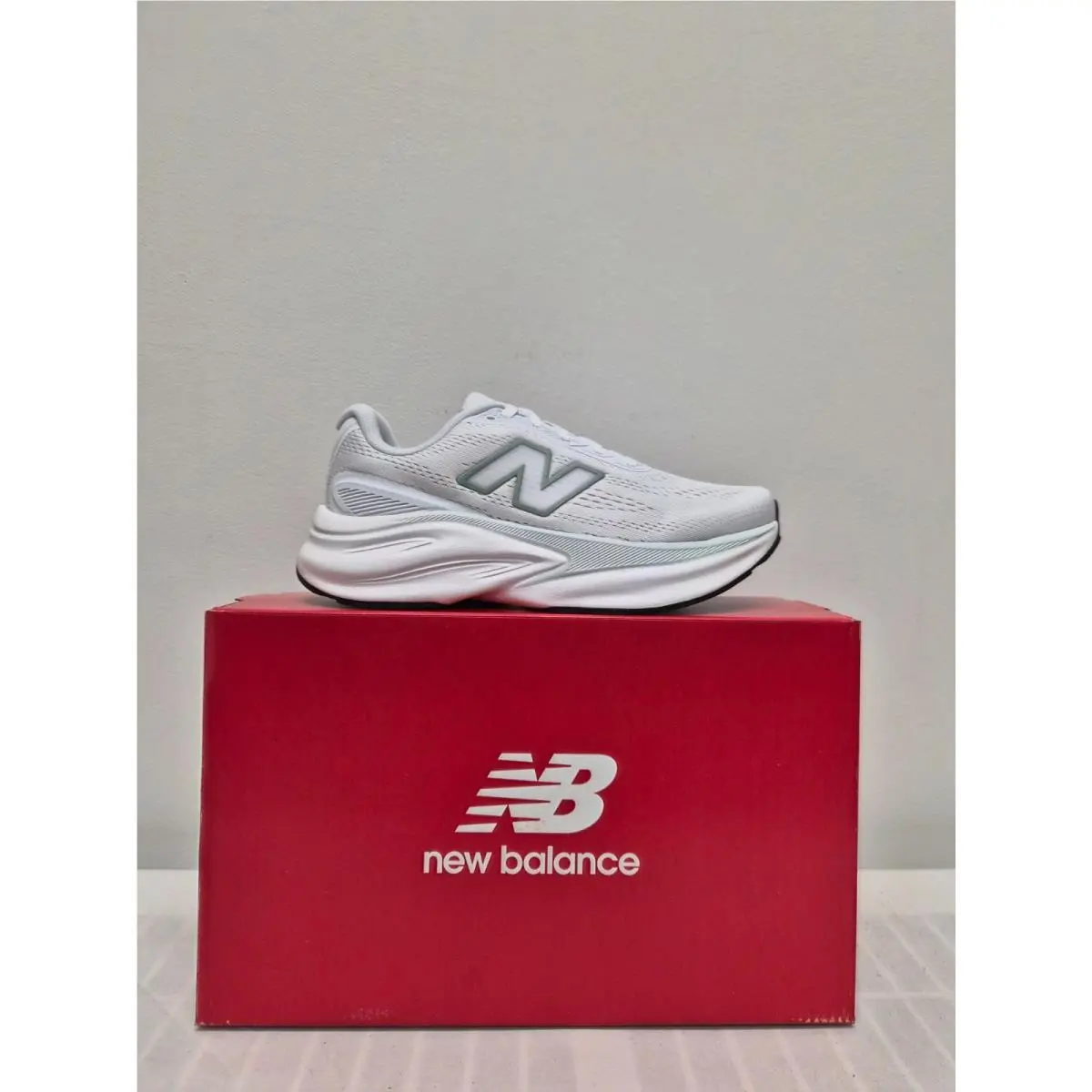 New Balance shoes - NEW BALANCE FRESH FOAM X KAIHA ROAD v2 - WKAIR3EV - White 4