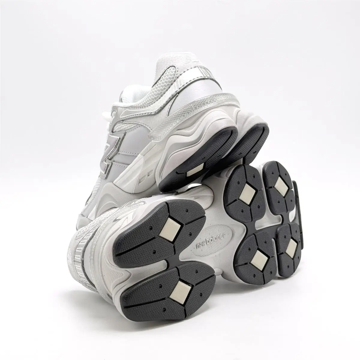 New Balance shoes - New Balance 9060 - U90606MU - Raincloud/Truffle Salt 6