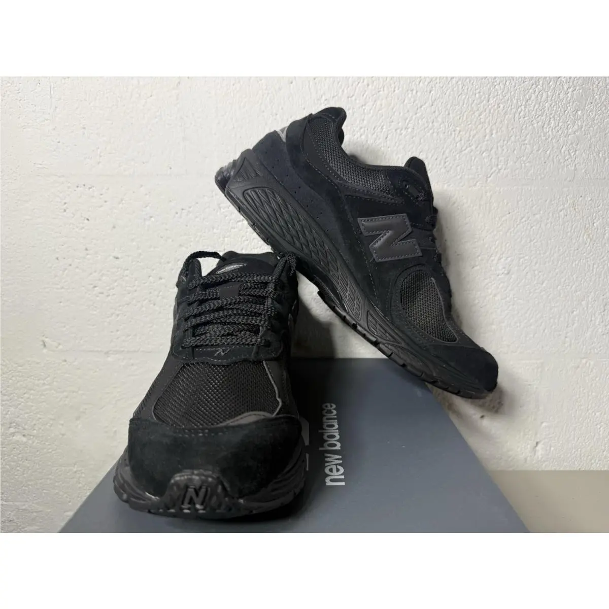 New Balance shoes - New Balance 2002R - U200278J - Black 1