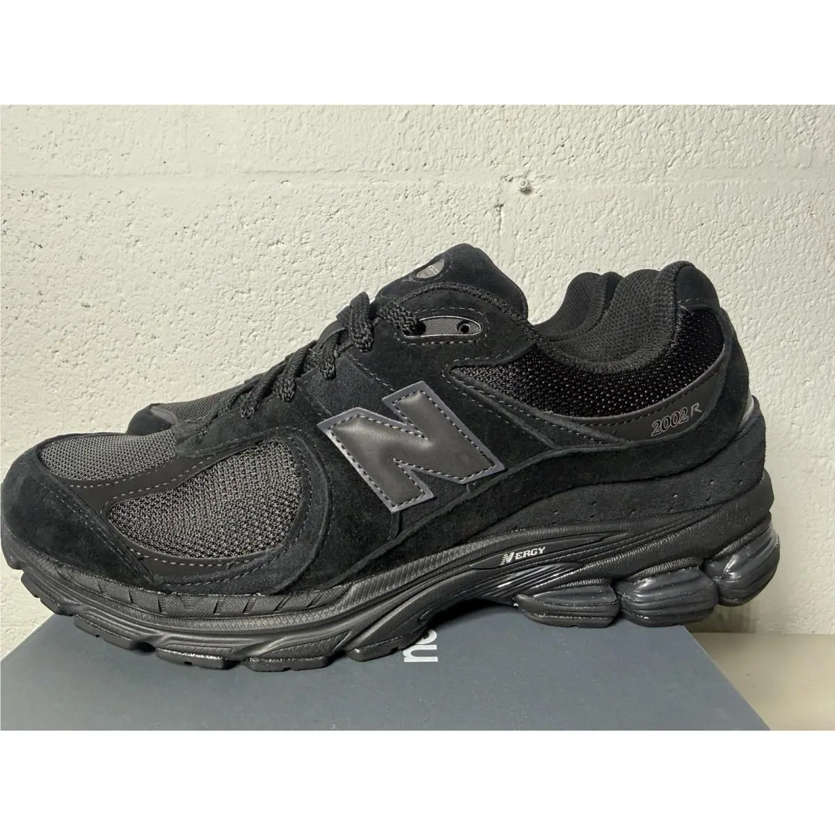 New Balance shoes - New Balance 2002R - U200278J - Black 10