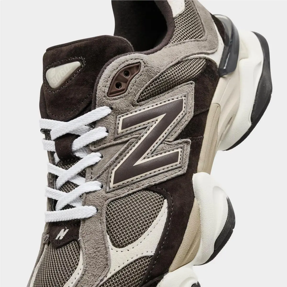 New Balance shoes - U90601BV 202 - Brown 4