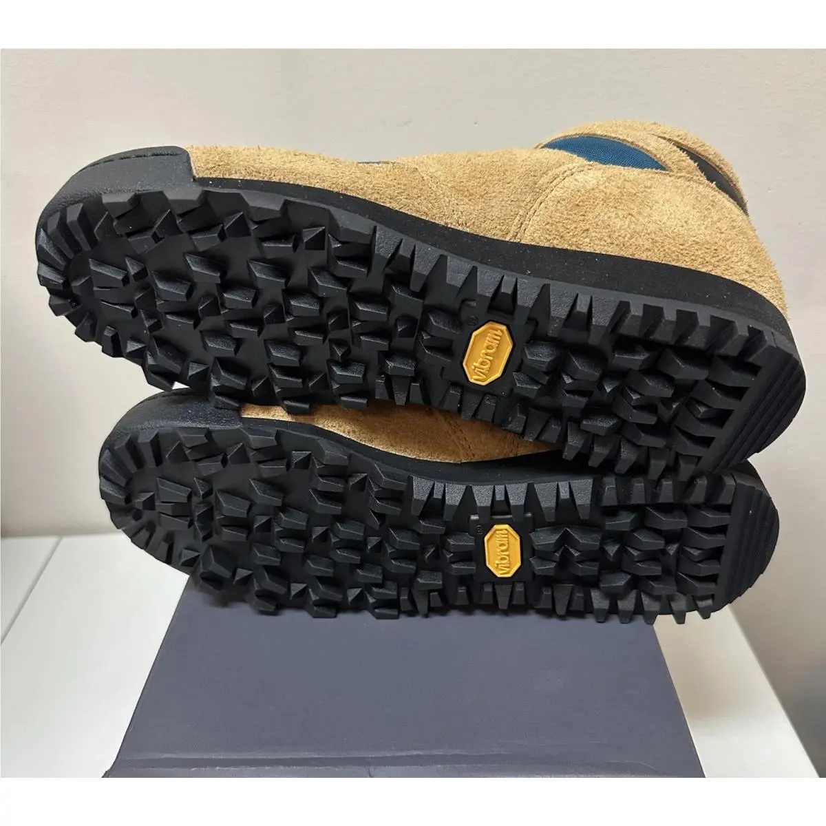 New Balance shoes - New Balance Rainier - Rainier - URAINAA - Multicolor 8