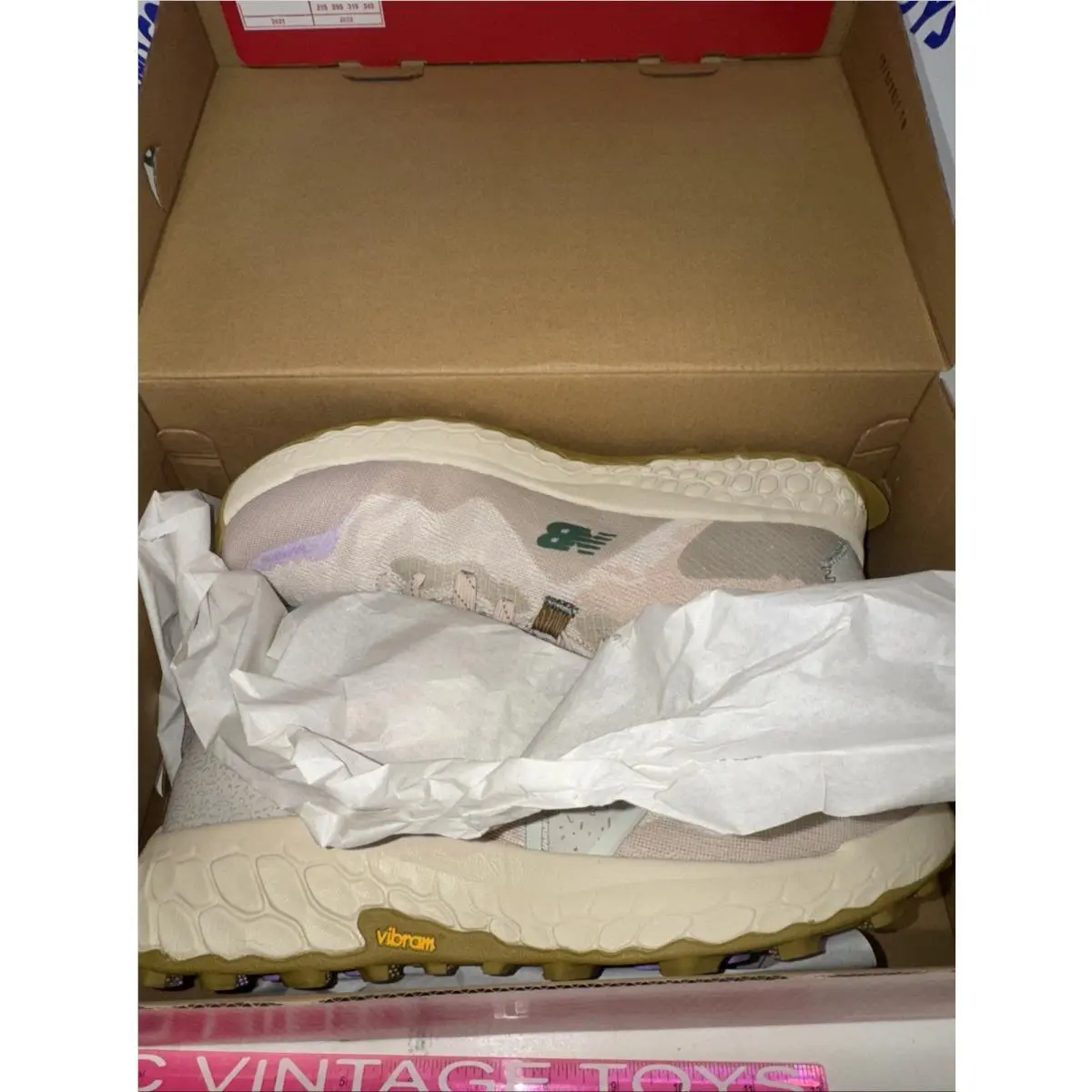 New Balance shoes - New Balance Fresh Foam Hierro - WTHIERN7 - Ivory 9