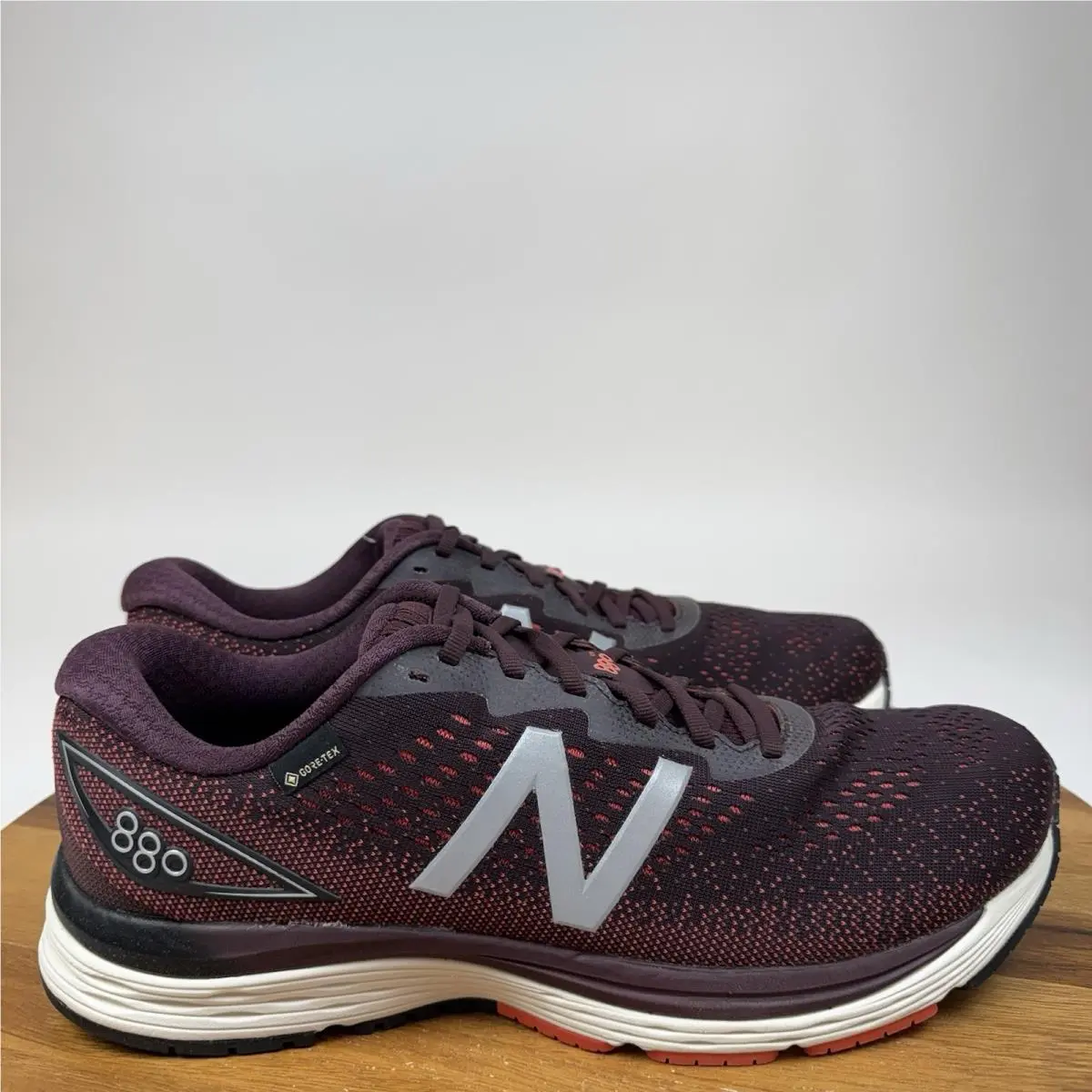 Mens New Balance 880v9 Gtx Plum Athletic Running Sneakers Shoes Size 12 EE
