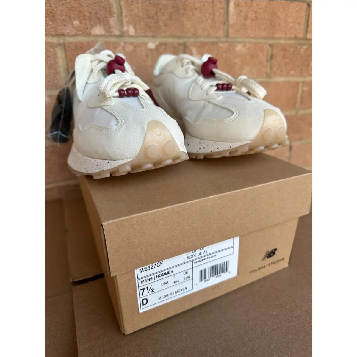 New Balance shoes - New Balance 327 - Snow White/Rumba Red 5