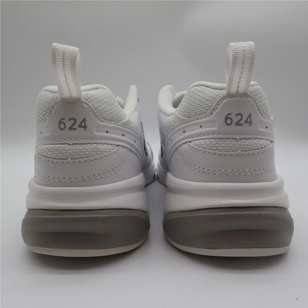 New Balance shoes - New Balance 624 - White 2