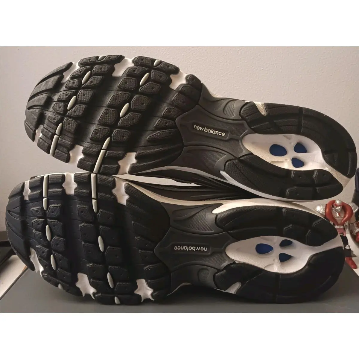 New Balance shoes - New Balance 740 - U740YG2 - Multicolor 4
