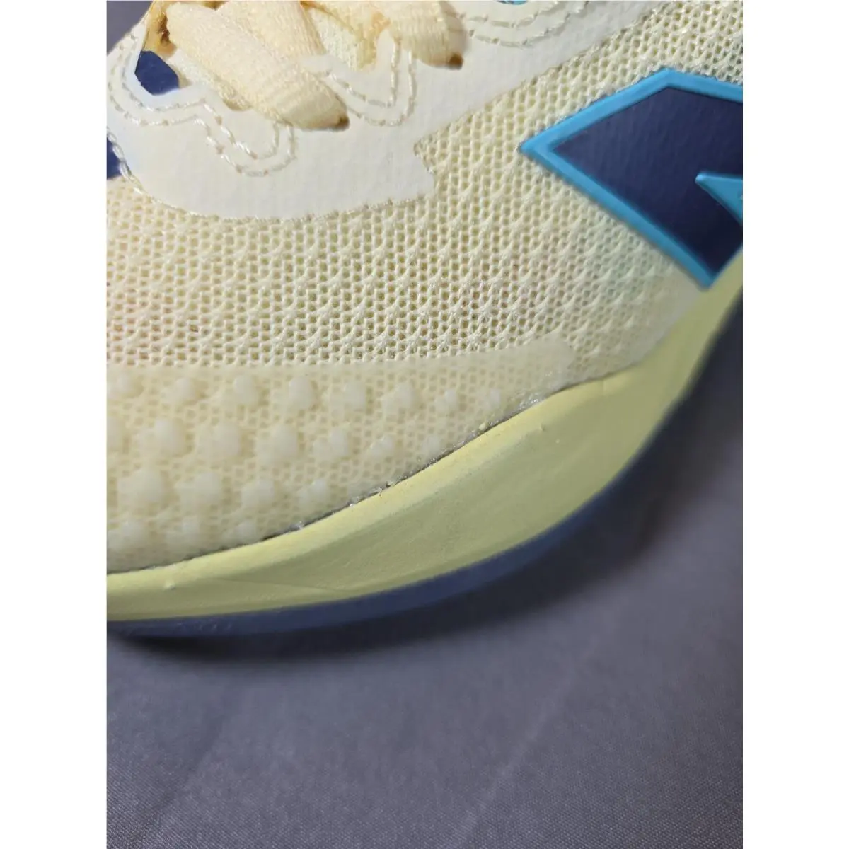 New Balance shoes - New Balance FuelCell 996v5 - FuelCell - Yellow 4