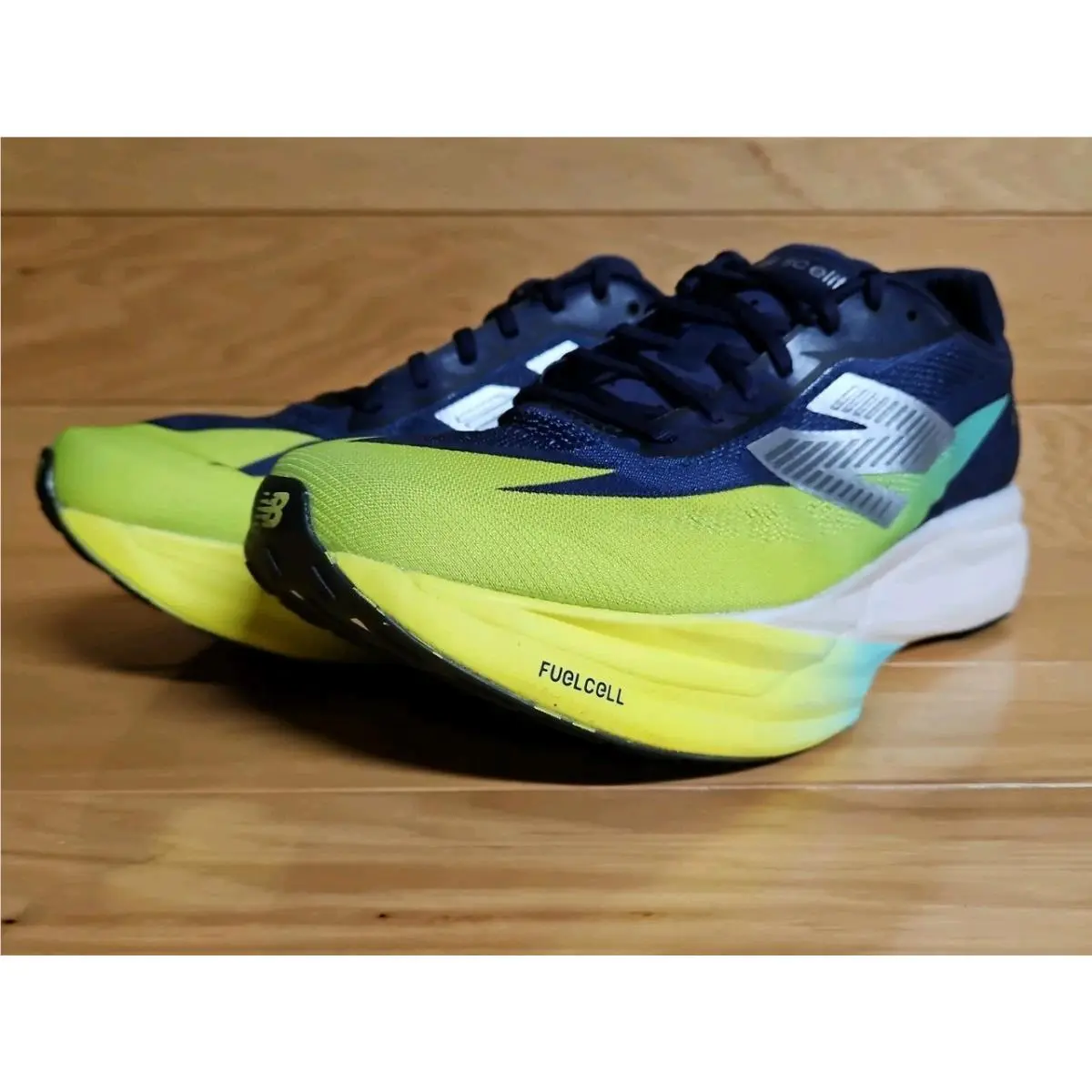 New Balance shoes - New Balance FuelCell SuperComp Elite v5 - MRCEL79H - Lime (UPC: 198689622771) 3