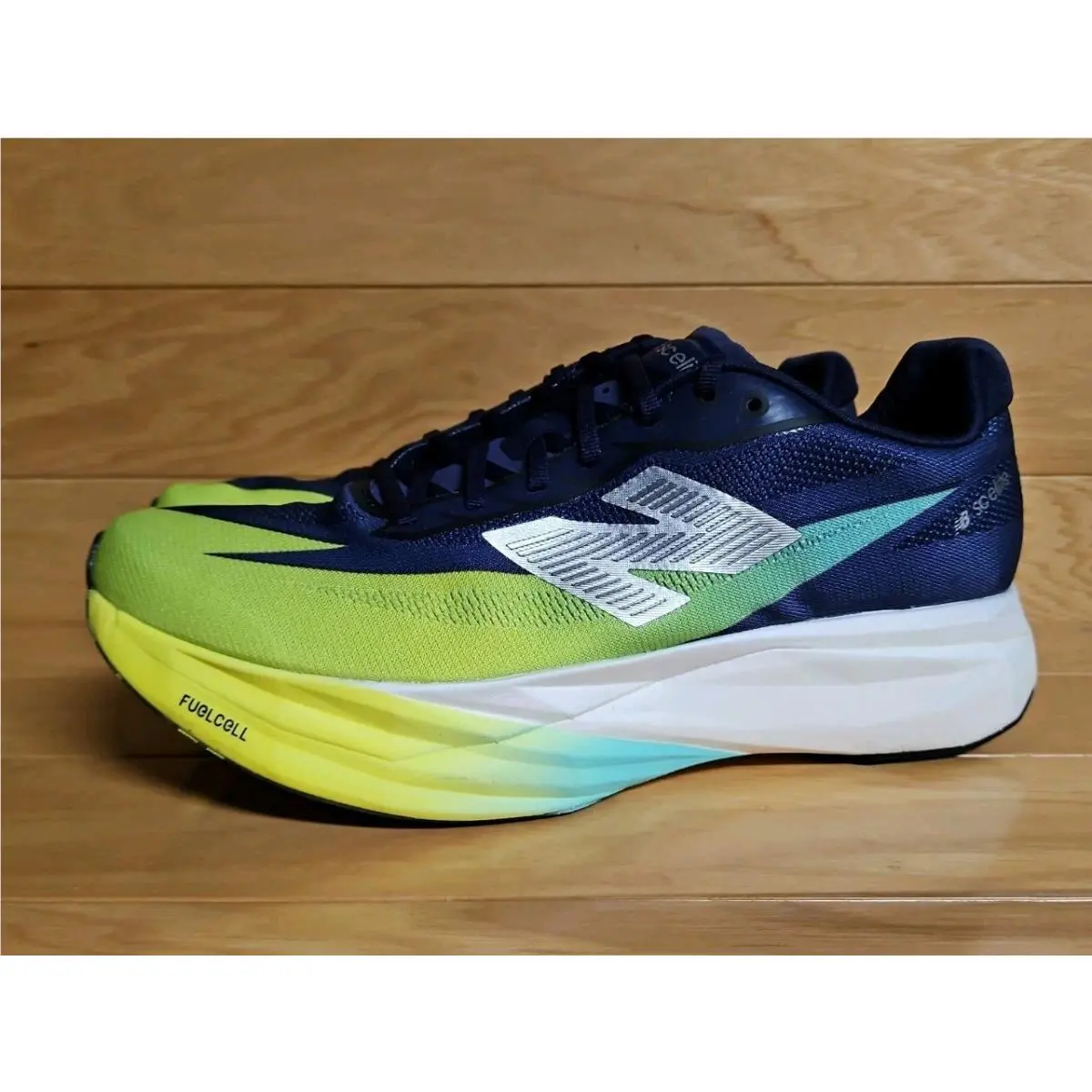 New Balance shoes - New Balance FuelCell SuperComp Elite v5 - MRCEL79H - Lime (UPC: 198689622771) 4