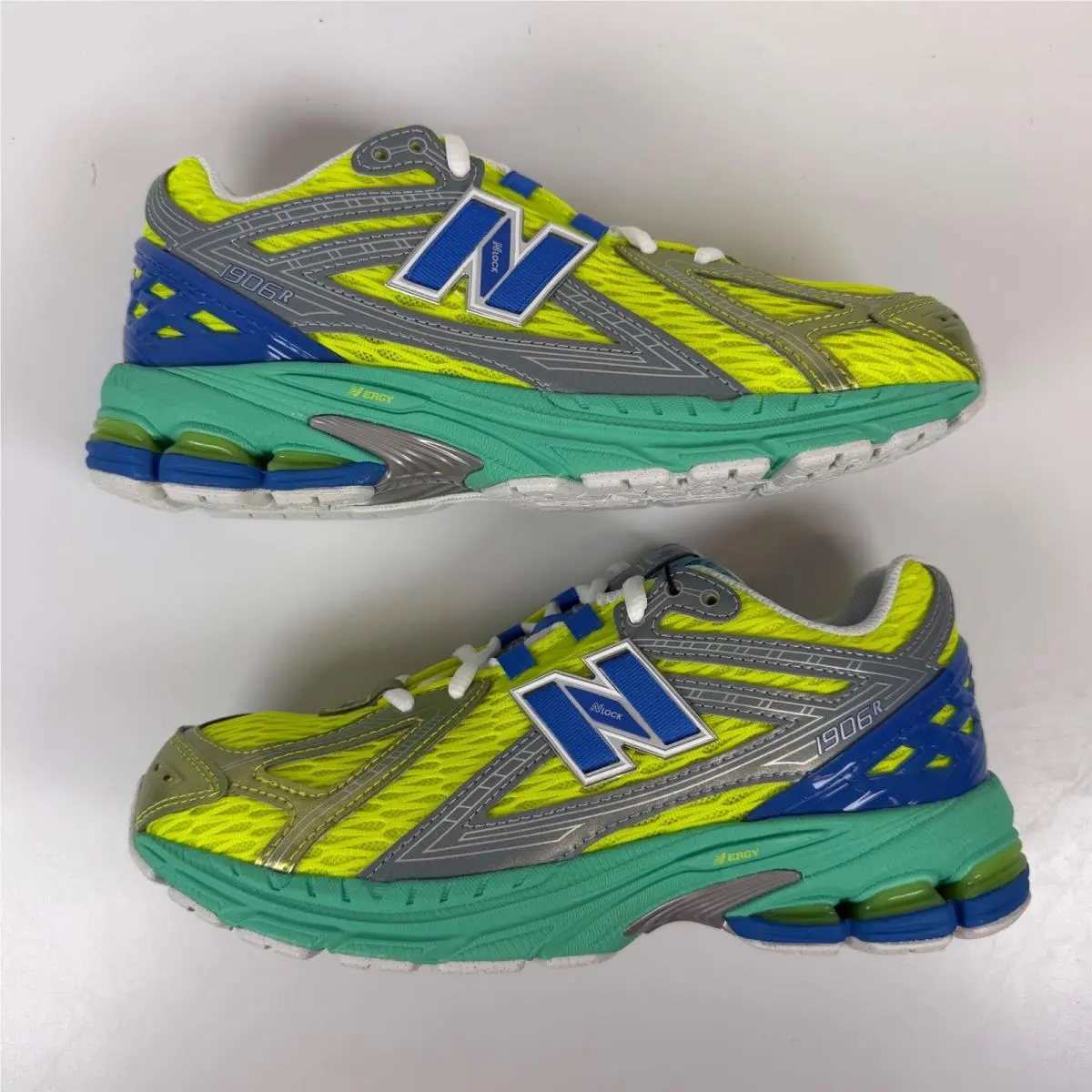 New Balance shoes - New Balance 1906R - Multicolor 0