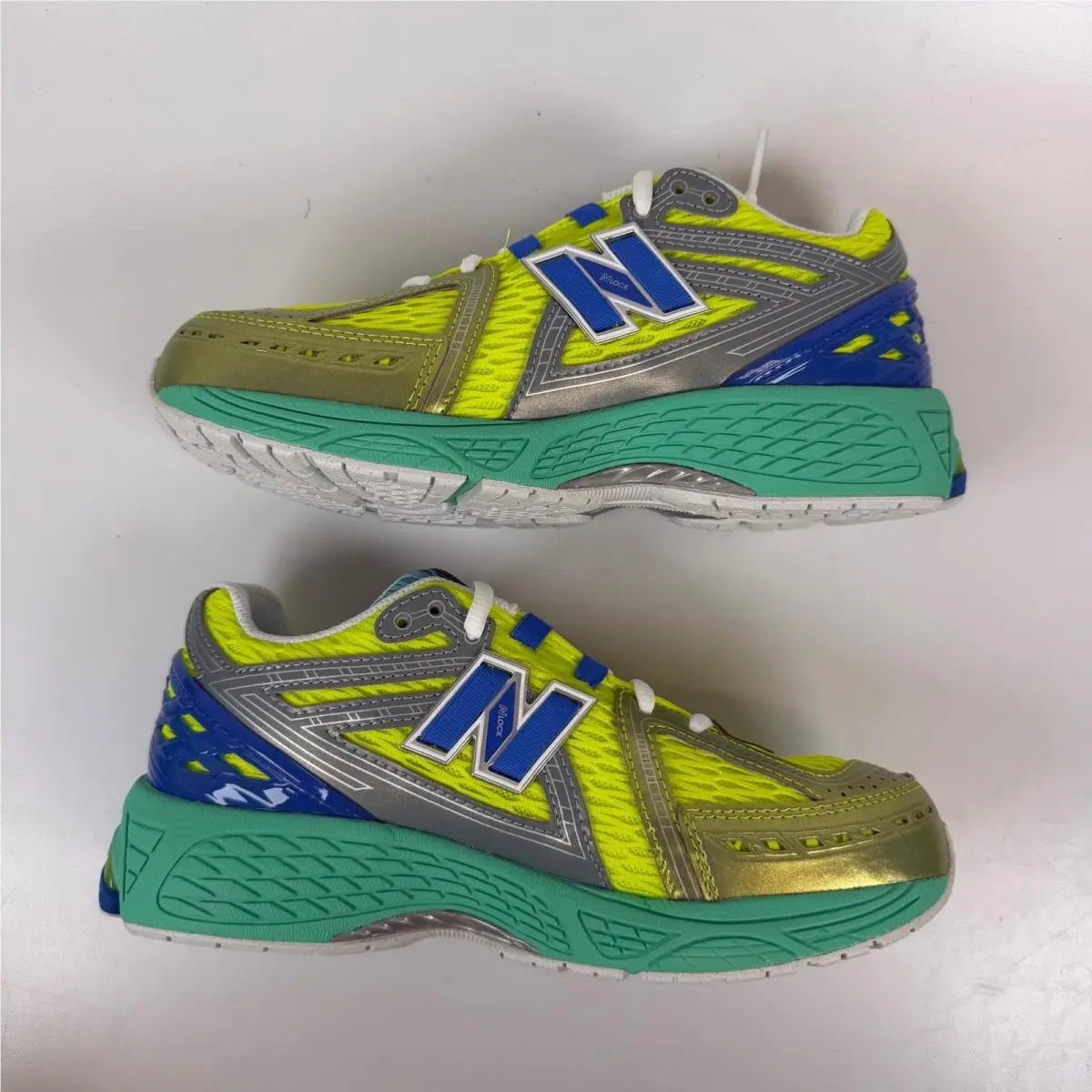 New Balance shoes - New Balance 1906R - Multicolor 1
