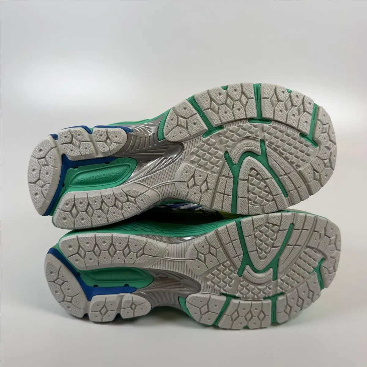 New Balance shoes - New Balance 1906R - Multicolor 4