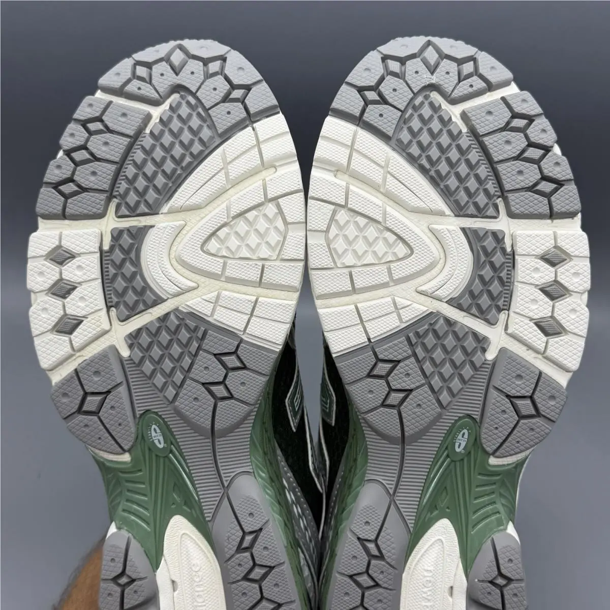 New Balance shoes - New Balance 860v2 - ML860GP2 - Green (UPC: 0197966784126) 7