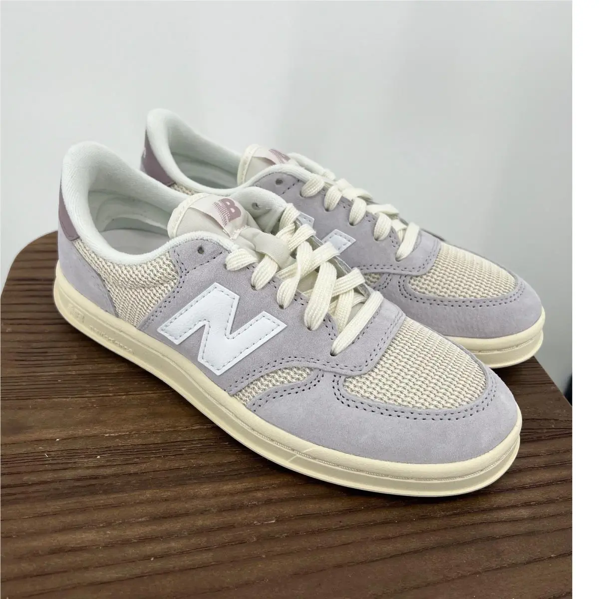 New Balance T500 Court Grey Lavender Suede Mesh Sneakers Mens 5.5 Womens 7