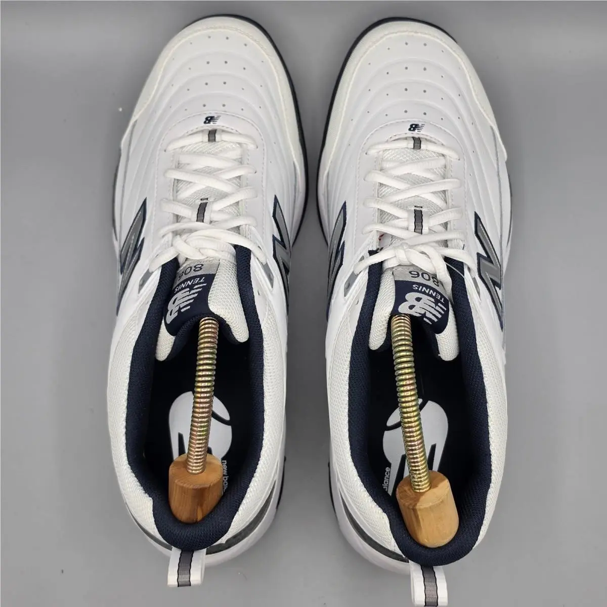 New Balance shoes - New Balance 806 - White 4