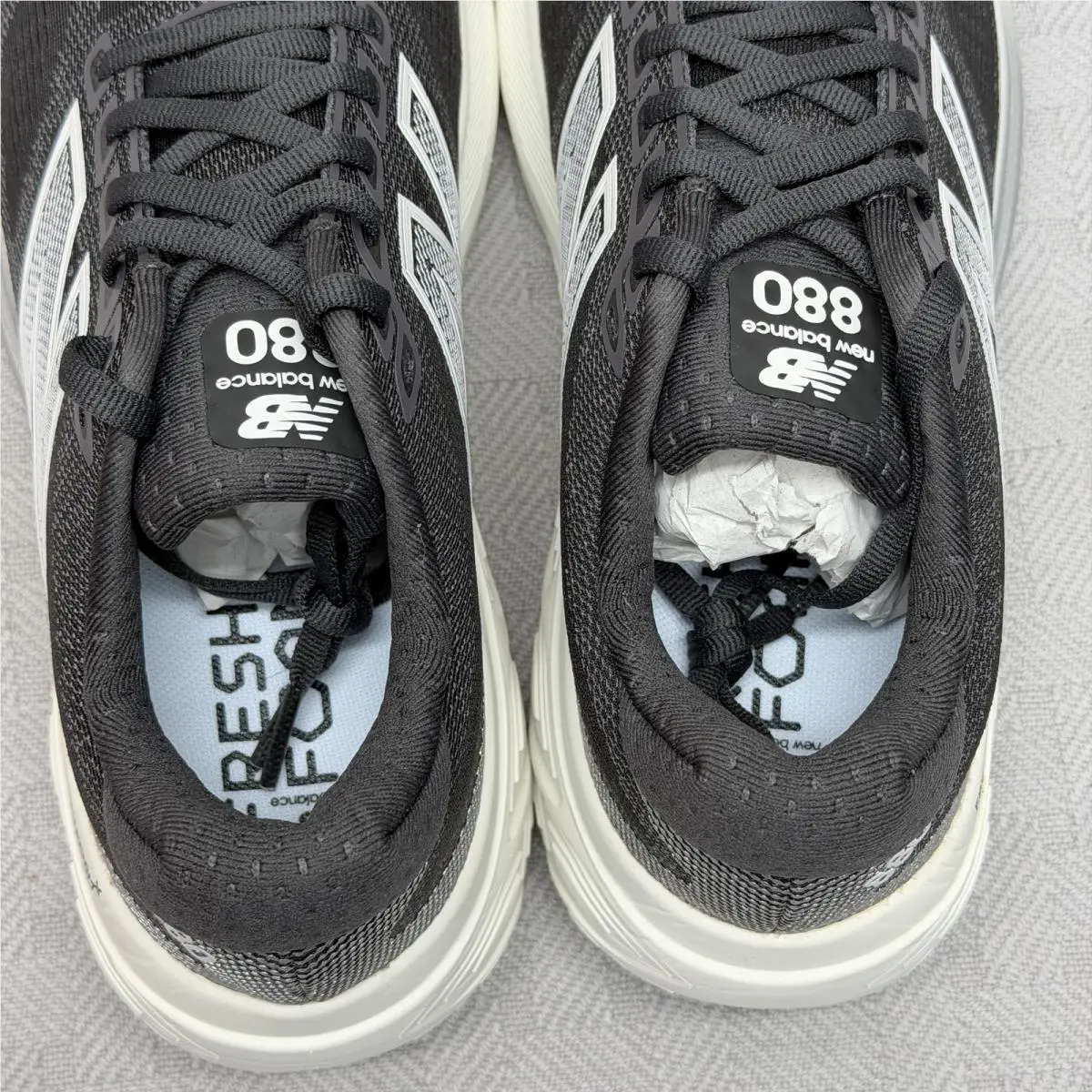 New Balance shoes - New Balance 880v5 - Black 2