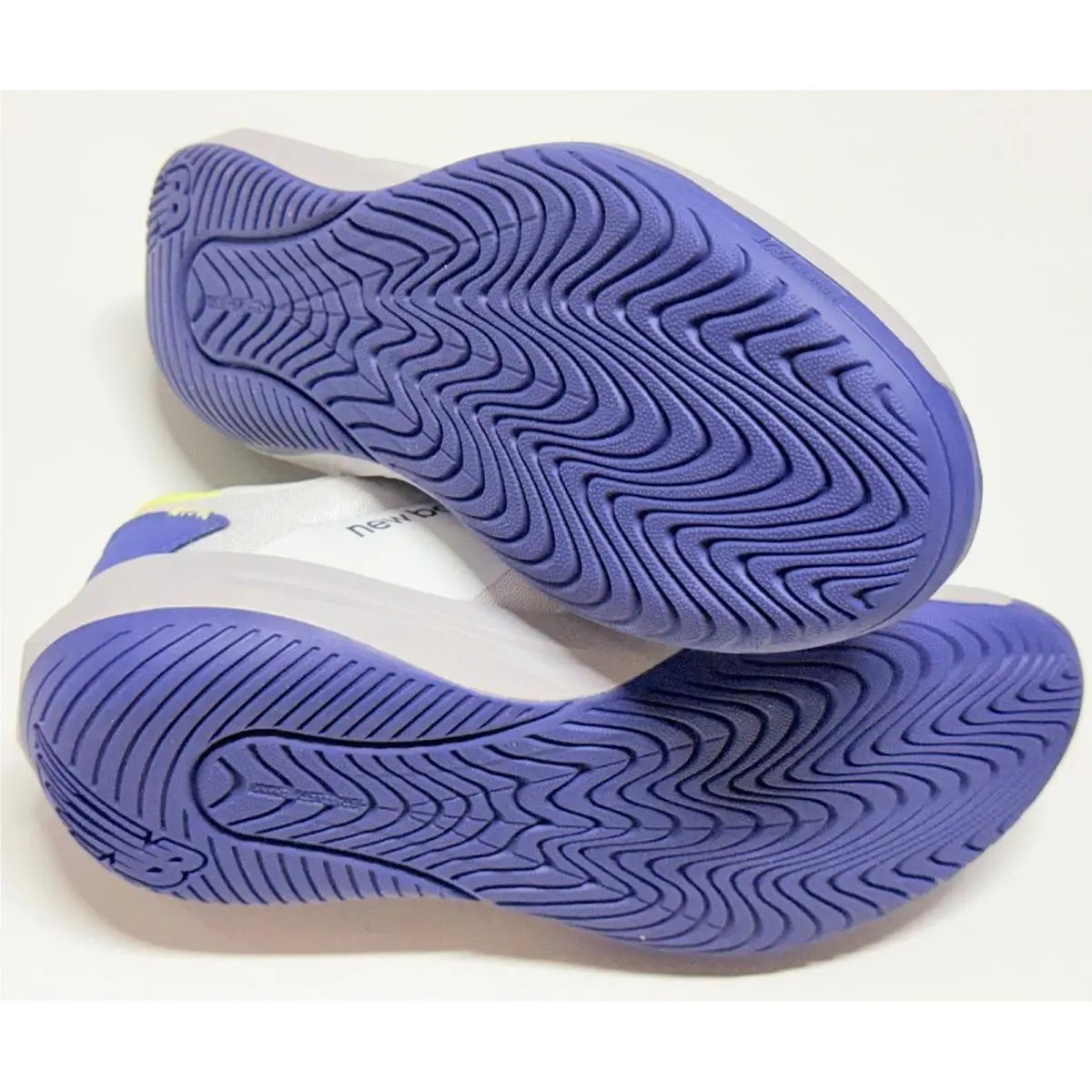 New Balance shoes - New Balance FuelCell 796v4 - FuelCell - White 3