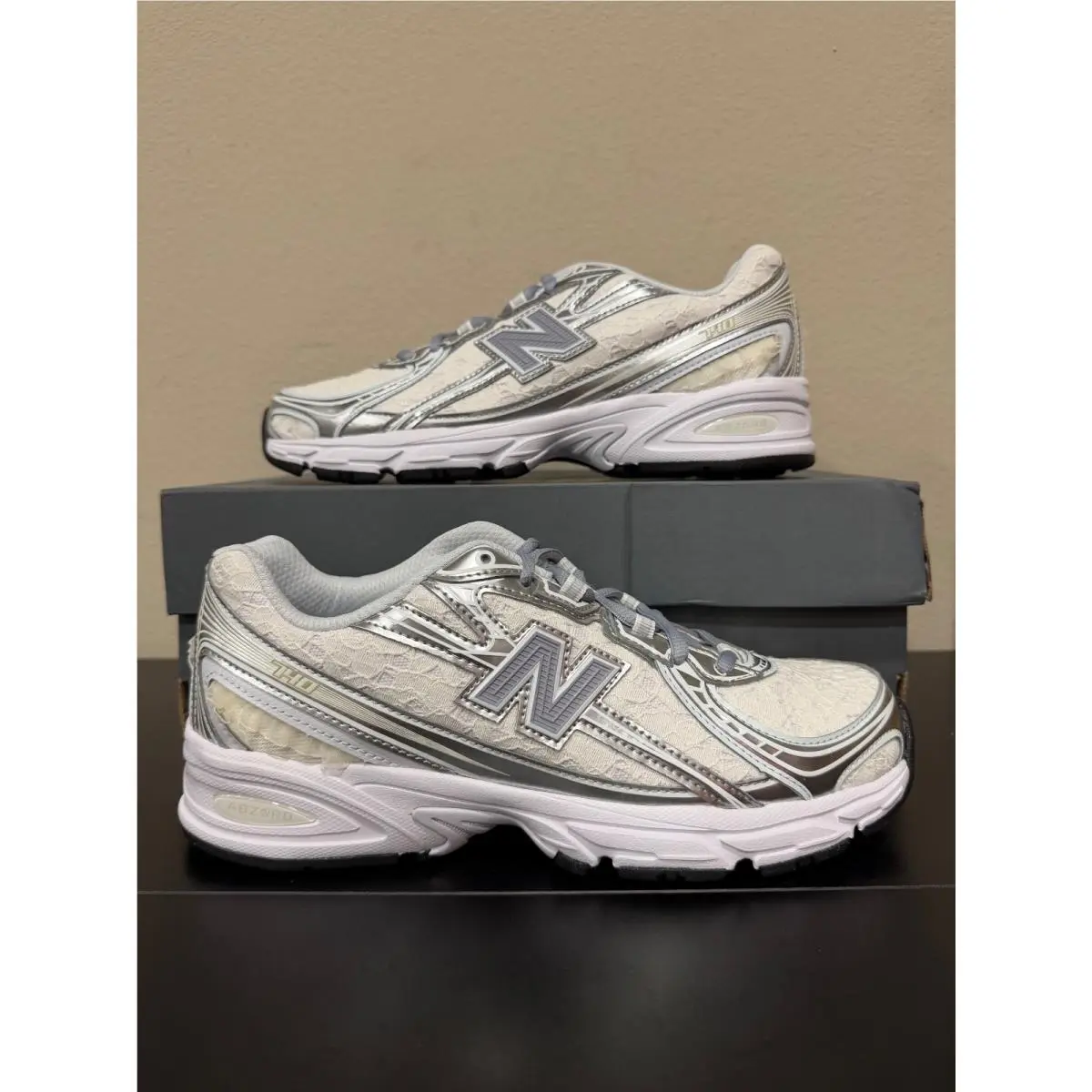Size 9.5 - New Balance Women’s 740 “linen Silver Metallic”