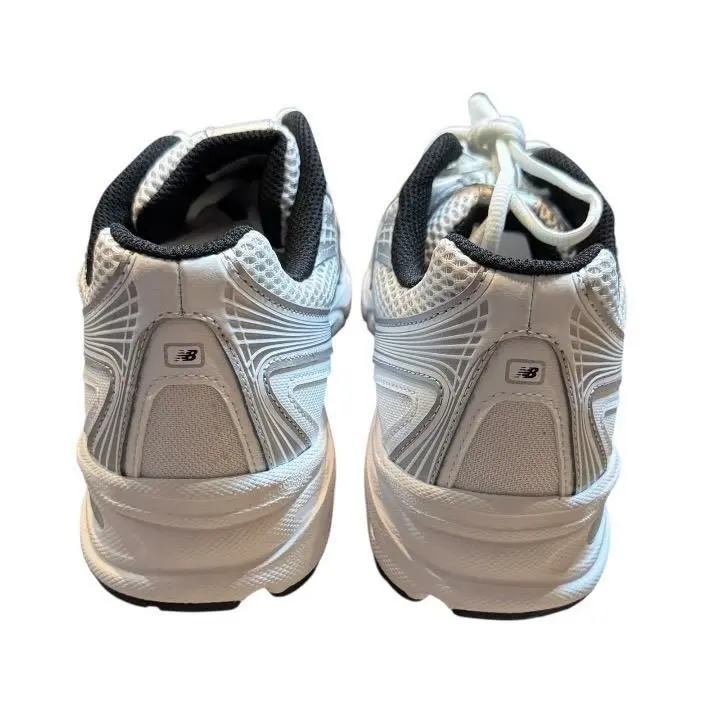 New Balance shoes - New Balance 740 - White 3
