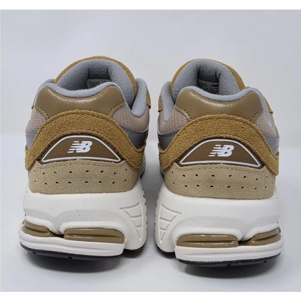 New Balance shoes - New Balance GC2002CE - Beige 1