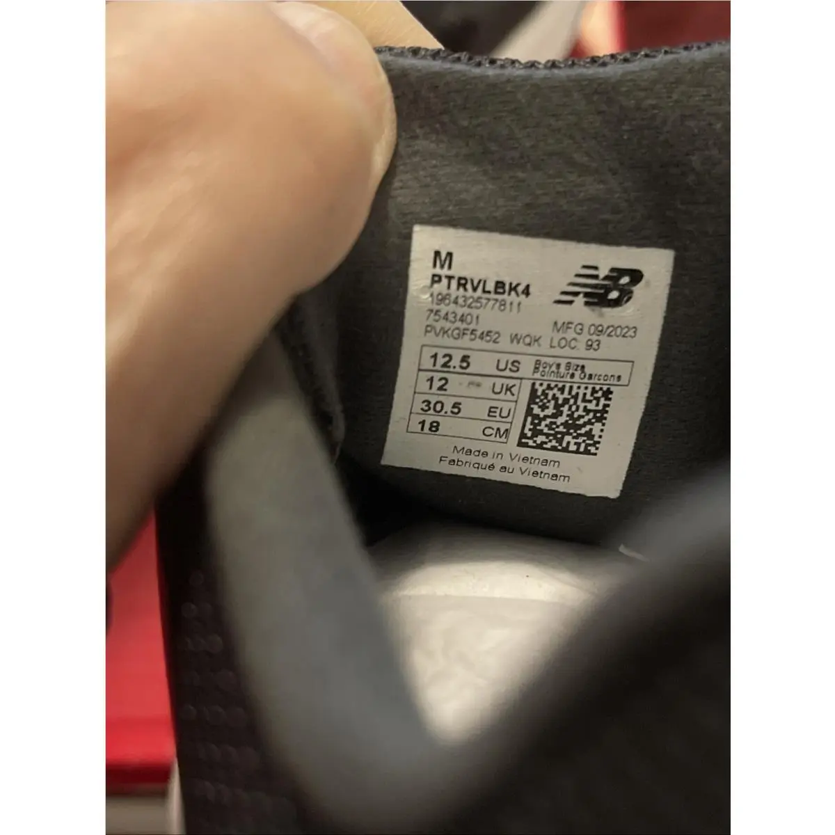 New Balance shoes - Dark Gray And Black 10