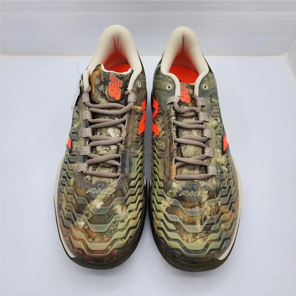 New Balance shoes - New Balance Fresh Foam - Fresh Foam - Brown 0