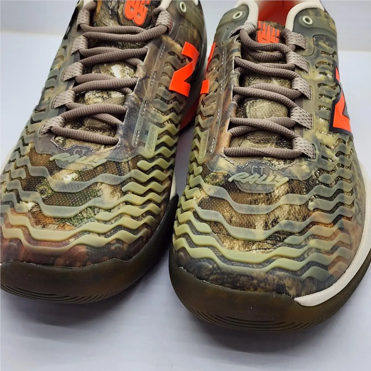 New Balance shoes - New Balance Fresh Foam - Fresh Foam - Brown 1