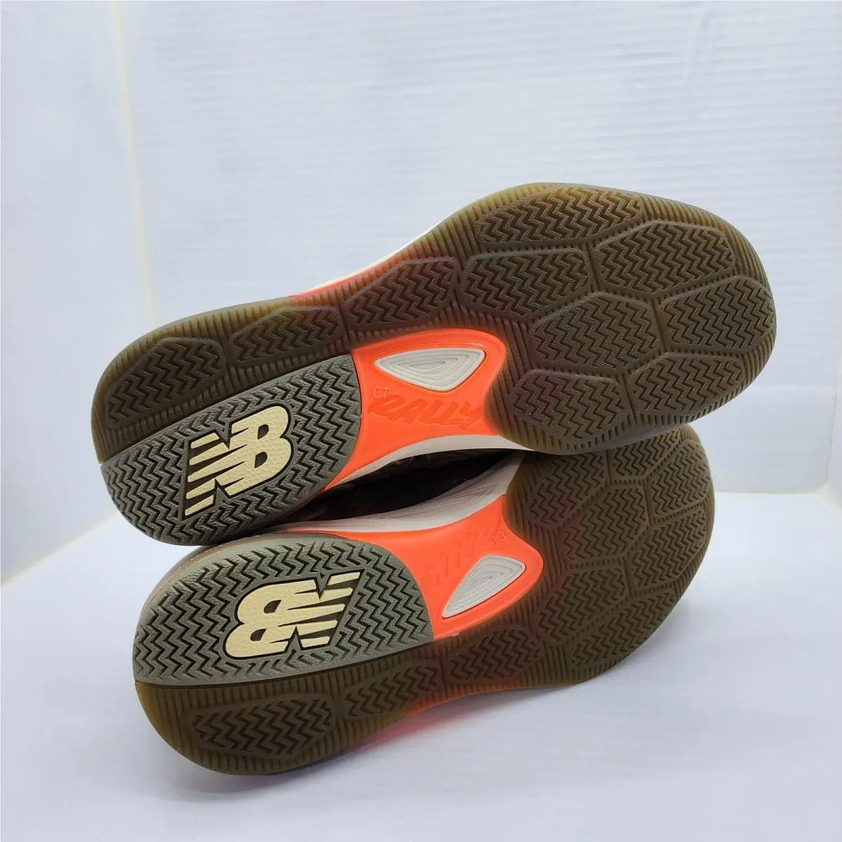 New Balance shoes - New Balance Fresh Foam - Fresh Foam - Brown 4