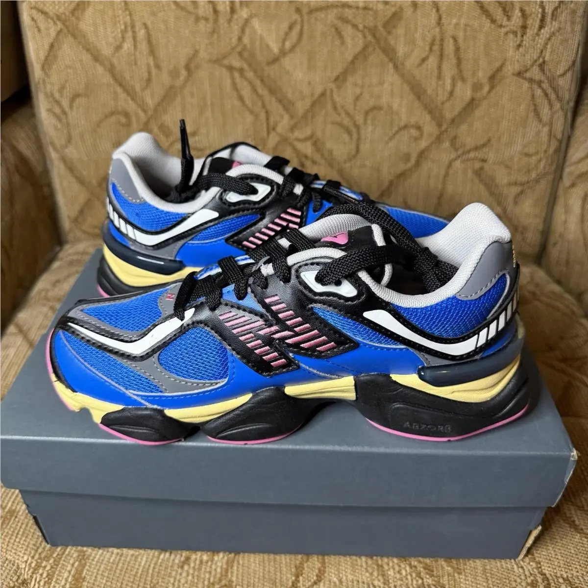 New Balance shoes - Blue/Pink 1