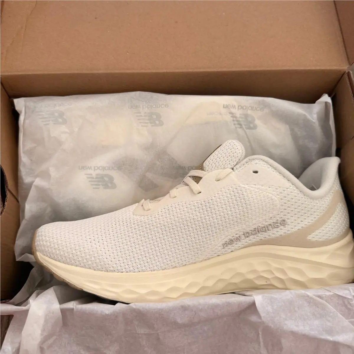 New Balance shoes - New Balance Fresh Foam Arishi v4 - Beige 9
