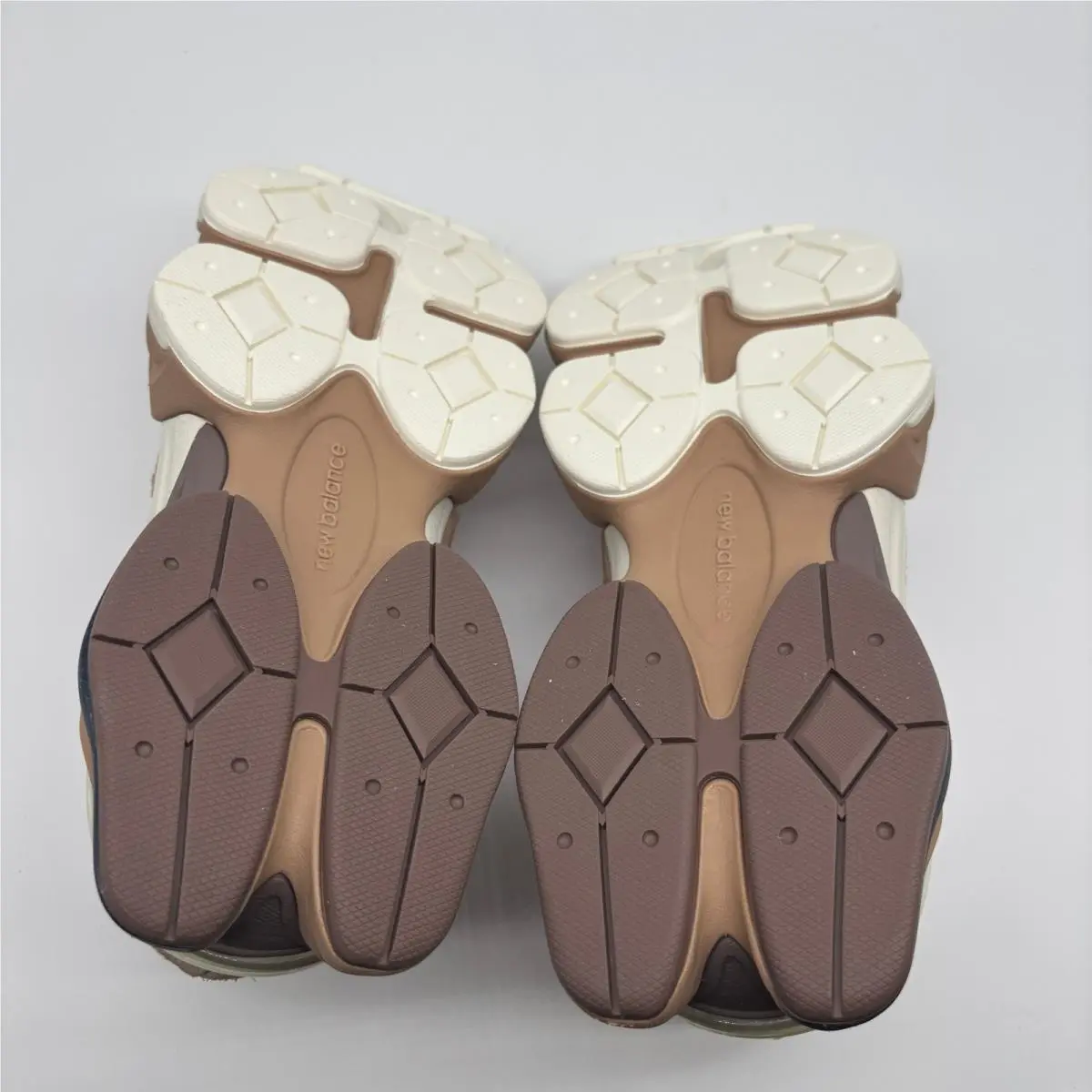 New Balance shoes - New Balance 9060 - Brown 4