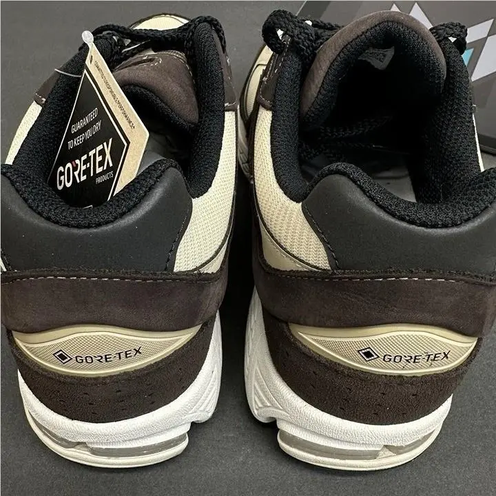 New Balance shoes - M2002RXQ - M2002RXQ - Brown 2