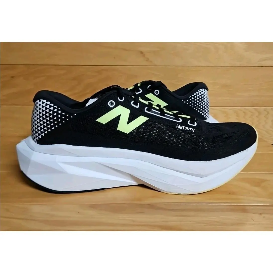New Balance shoes - New Balance FuelCell SuperComp Trainer v3 - MRCXLB4 - Black, Manufacturer: Black/Phantom/Bleached Lime Glo (UPC: 197966047368) 6