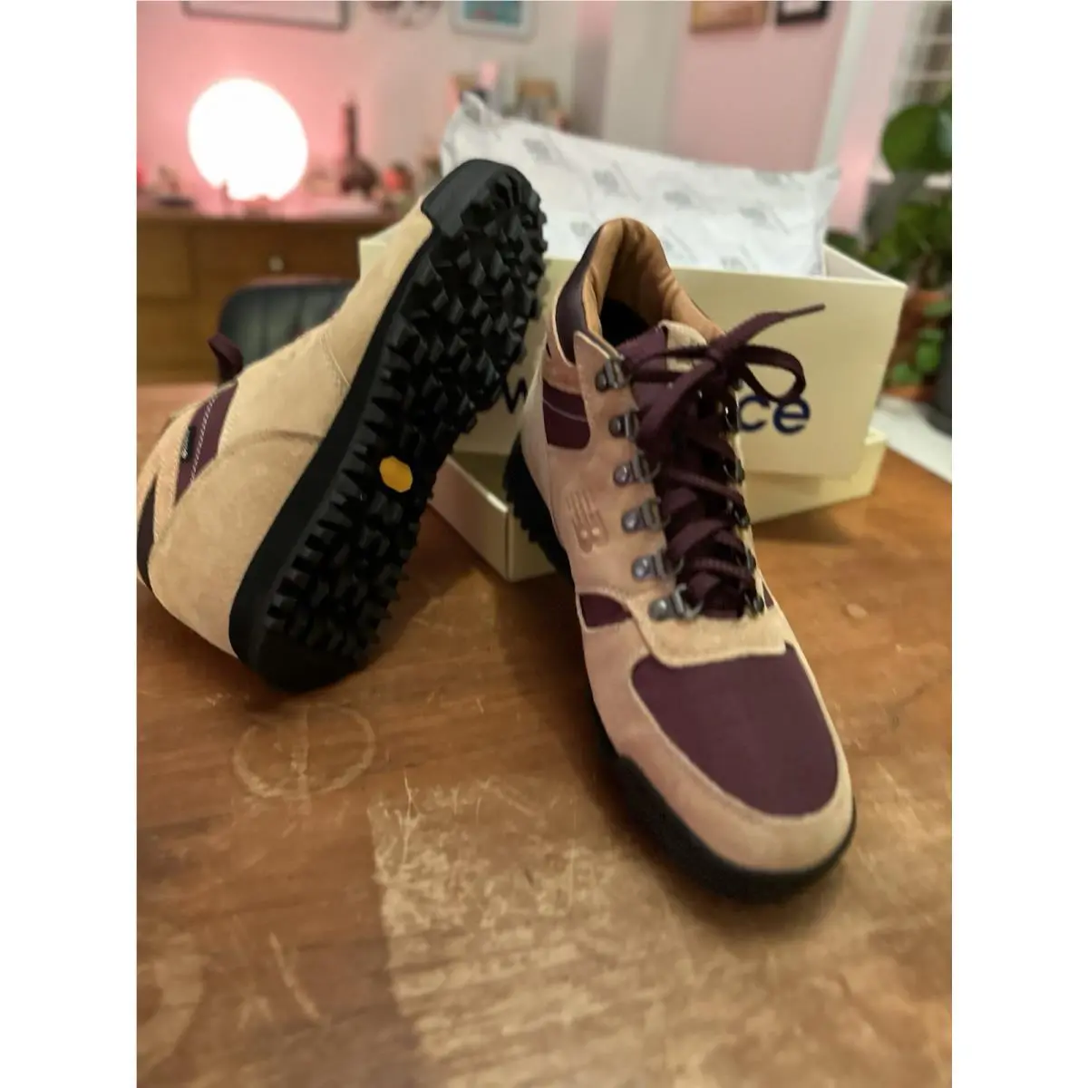 New Balance shoes - New Balance Rainier - Rainier - URAINXA1 - Beige / Purple 1