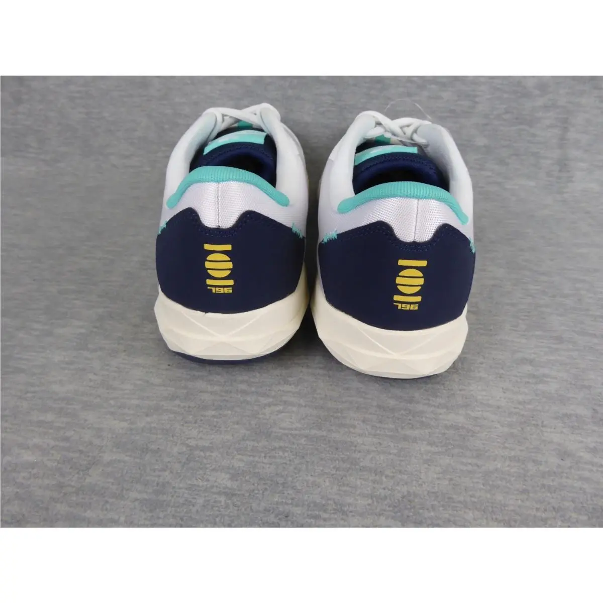 New Balance shoes - New Balance FuelCell 796v4 - FuelCell - White 8