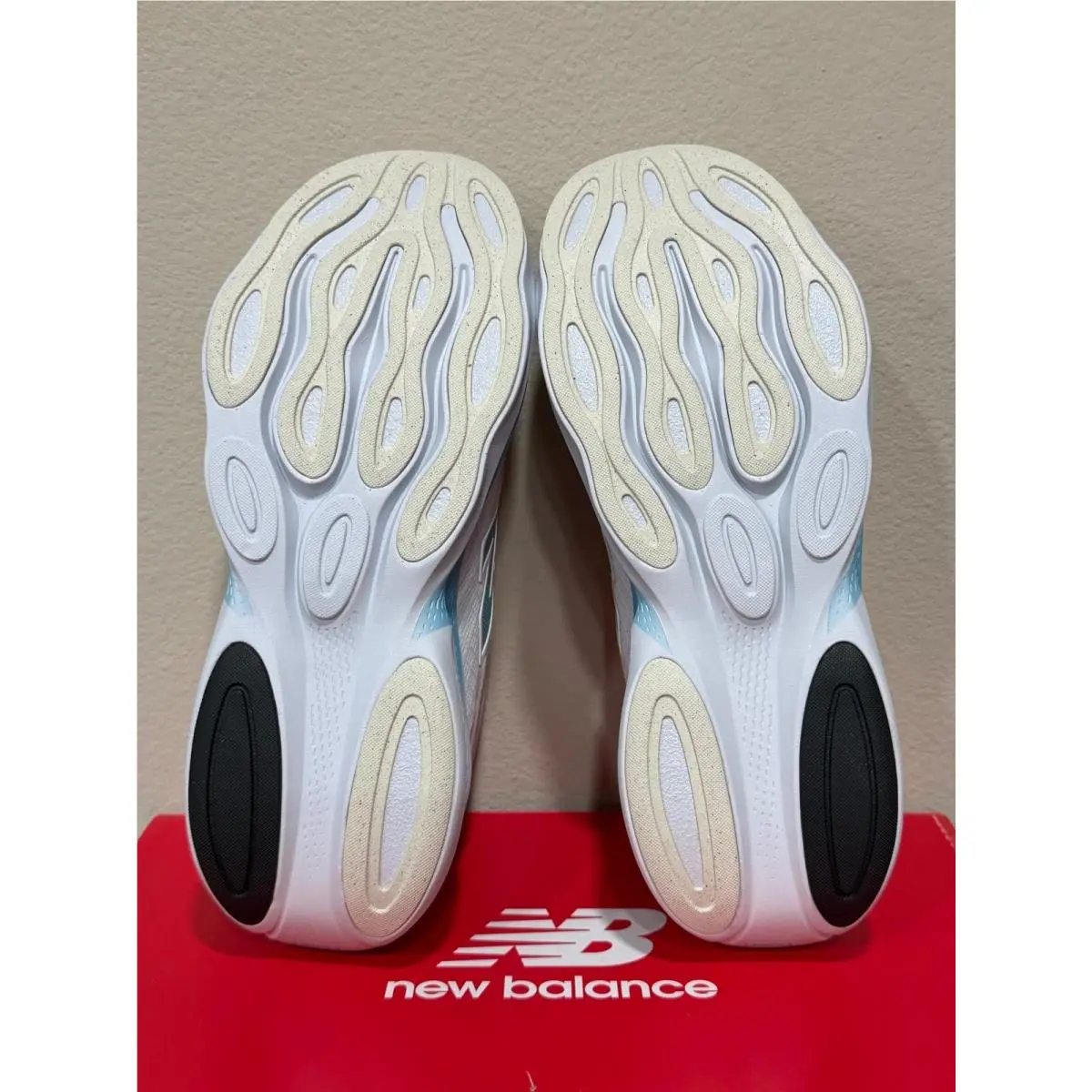 New Balance shoes - White 2