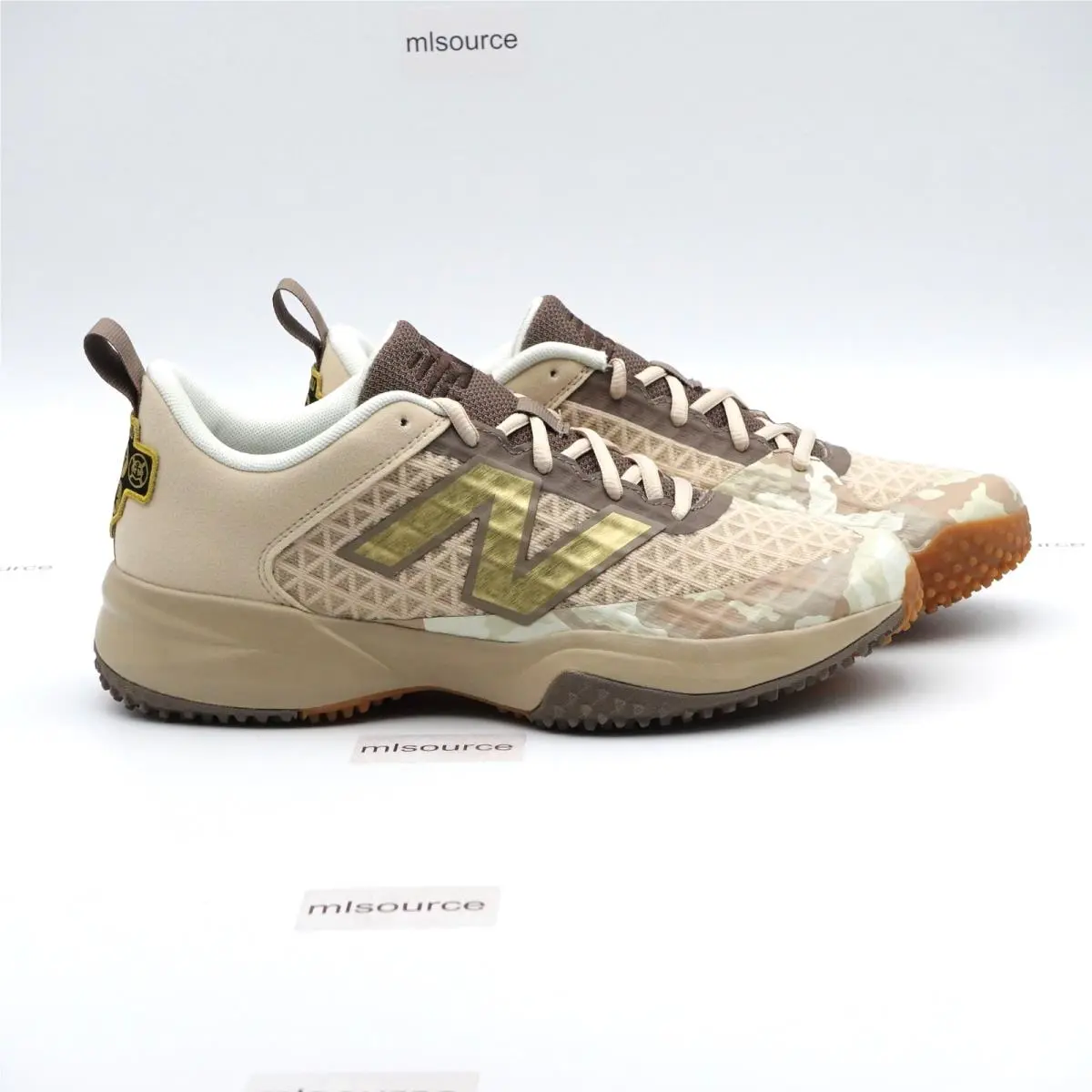 New Balance shoes - New Balance FuelCell 4040v8 ADF - M40408QO - Beige (UPC: 199064119695) 1