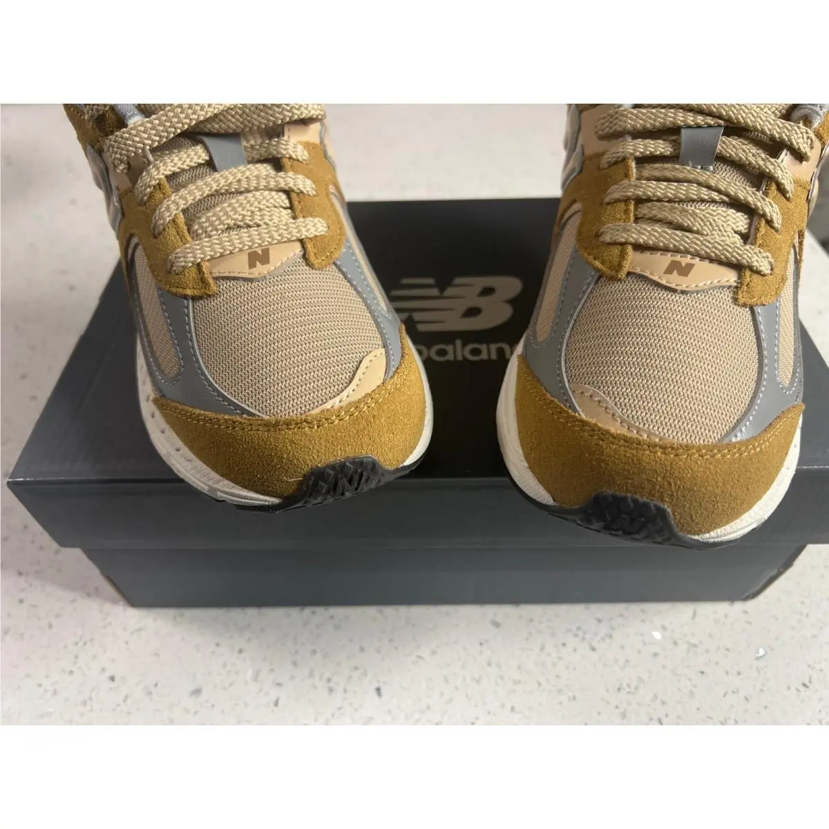 New Balance shoes - GC2002CESize - GC2002CESize - Beige 1