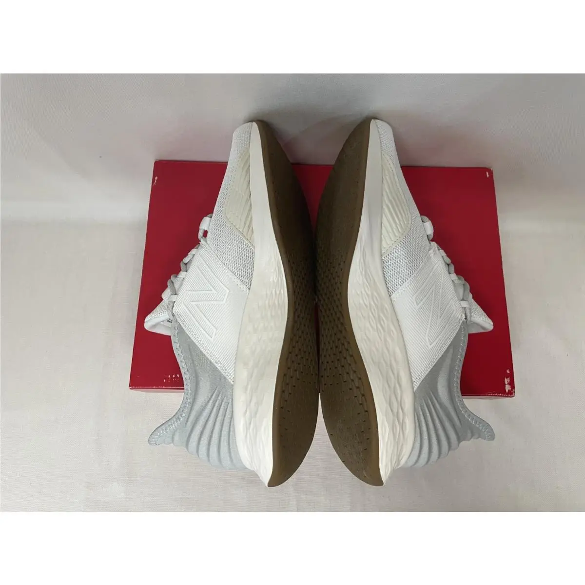New Balance shoes - New Balance Fresh Foam Roav - White 4