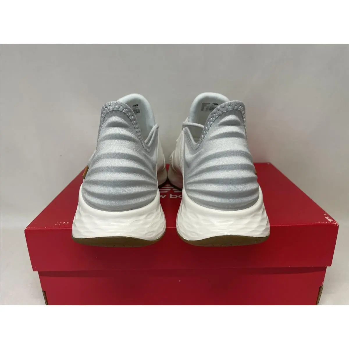 New Balance shoes - New Balance Fresh Foam Roav - White 3