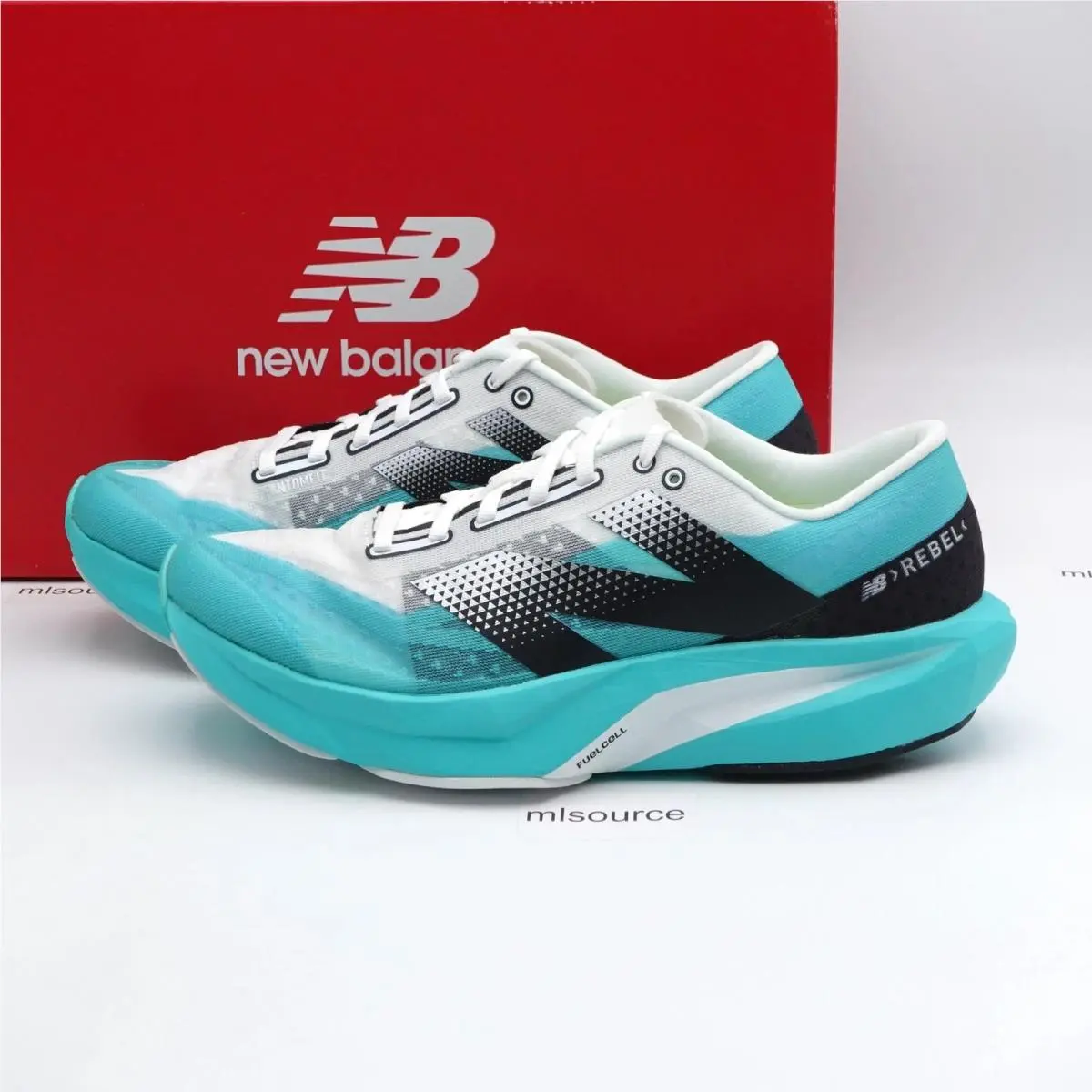 Size 8.5 Men`s / 10 Women`s New Balance Fuelcell Rebel v4 Running Shoes MFCXCT4